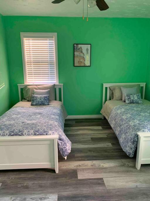 فيلا Remodeled House Minutes To Falls Attractions نياغارا فالس، نيويورك المظهر الخارجي الصورة