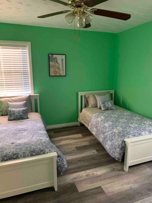 فيلا Remodeled House Minutes To Falls Attractions نياغارا فالس، نيويورك المظهر الخارجي الصورة